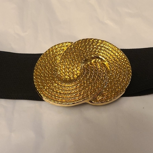Retro 80's inspired Belt elastic with gold color clasp - Picture 1 of 5